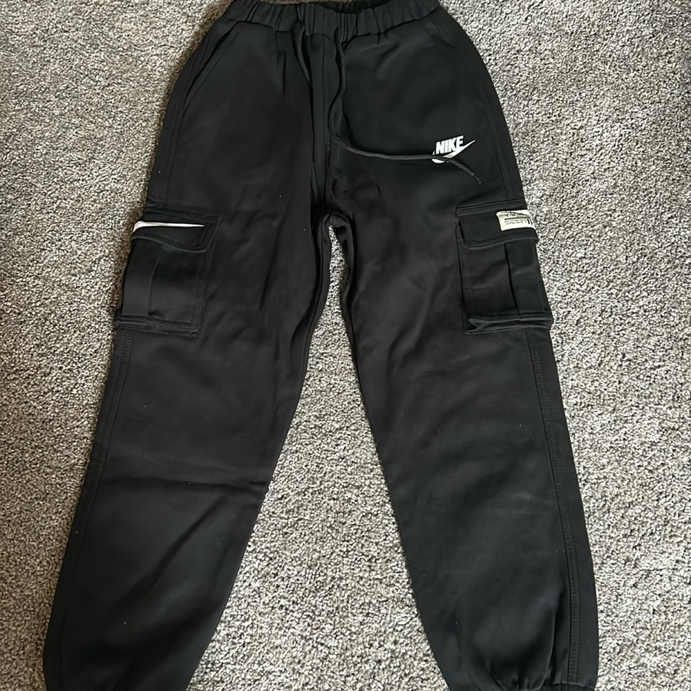 Nike Cargo Pants Black M